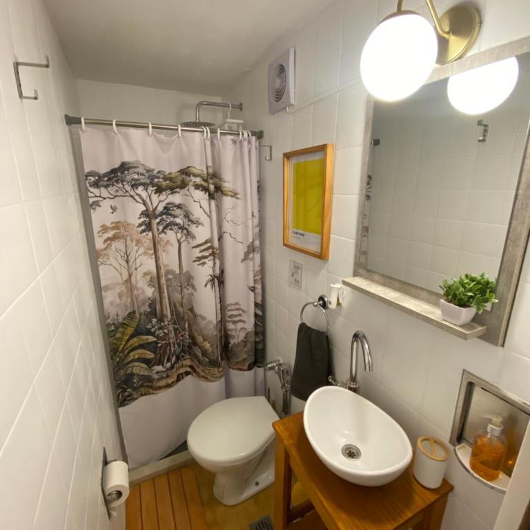 Estudio 905, seguridad 24hs, a 200 mts de Calle Florida y Galerías Pacífico - One-Bedroom Apartment - 23