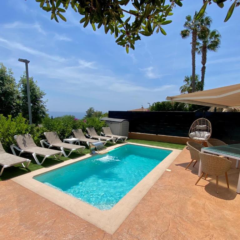 Duna House Lloret de Mar - Apartments with views of the beach - Apartamento con vistas a la piscina - 2