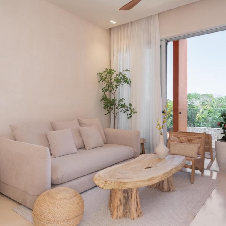 Kune - Three-Bedroom Apartment with Balcony - 18