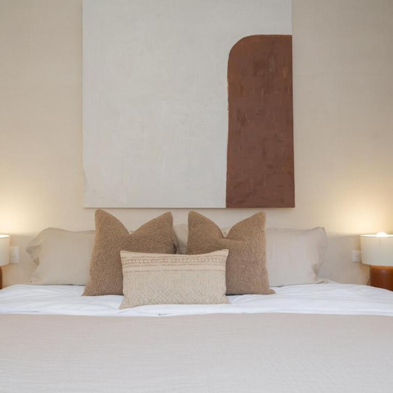 Kune - Three-Bedroom Apartment with Balcony - 28