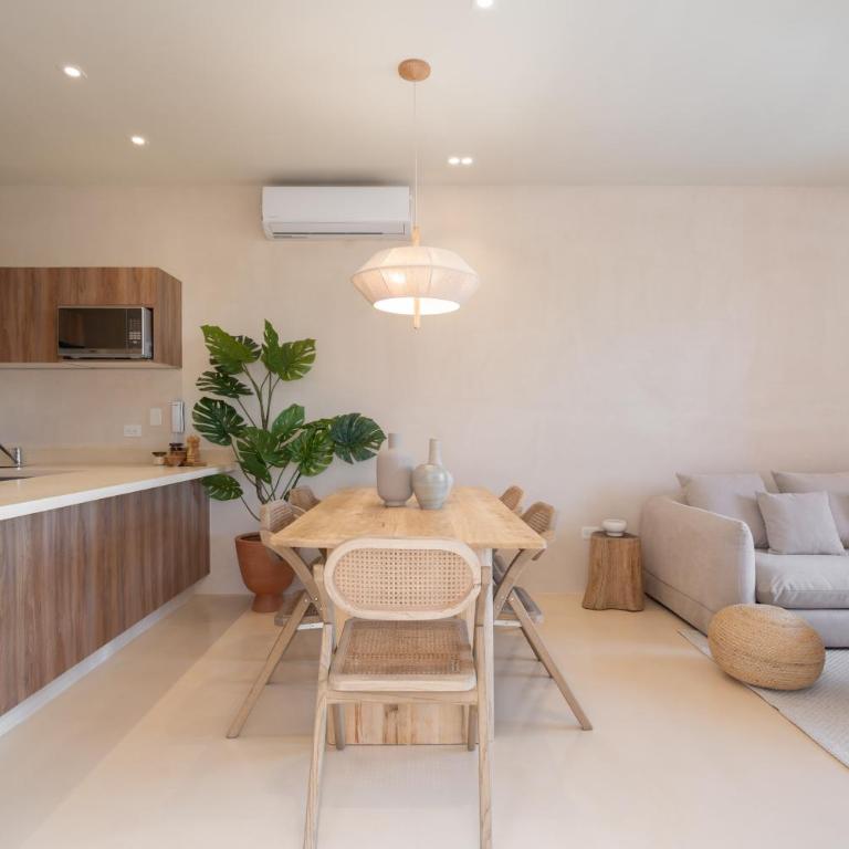 Kune - Three-Bedroom Apartment with Balcony - 19