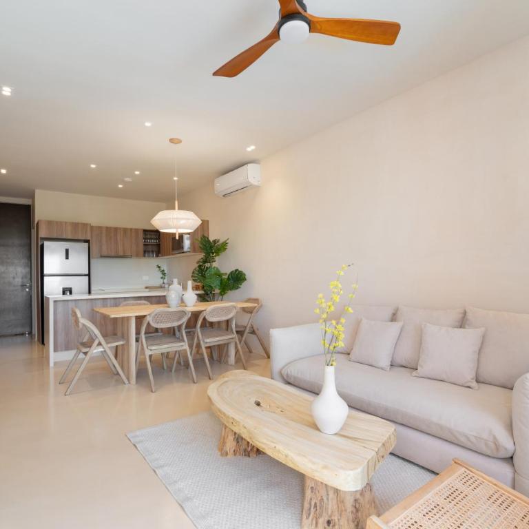 Kune - Three-Bedroom Apartment with Balcony - 38
