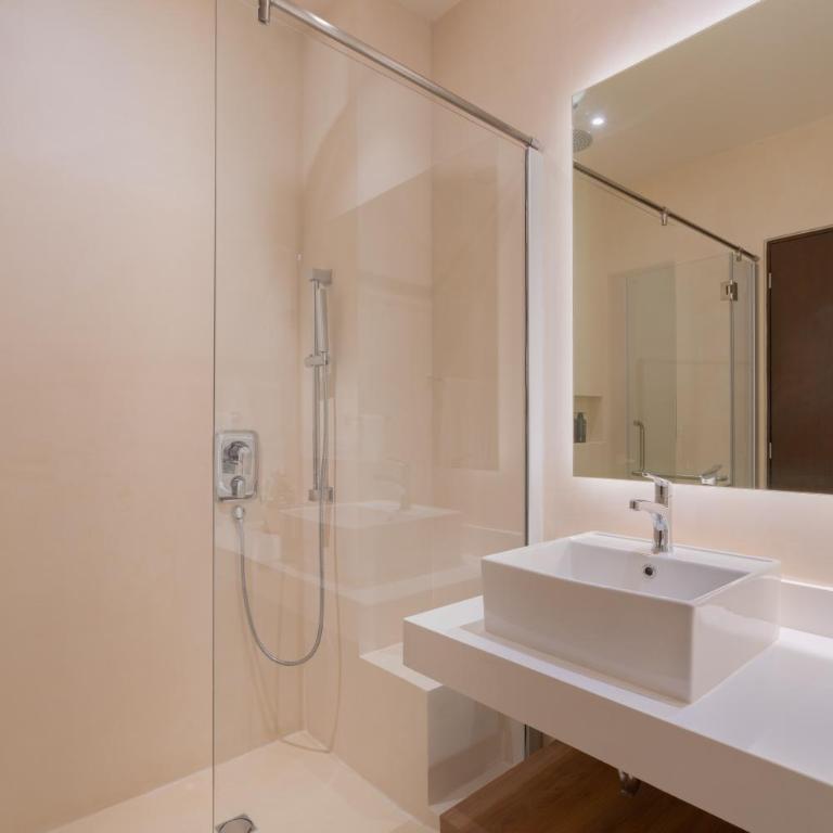 Kune - Three-Bedroom Apartment with Balcony - 53