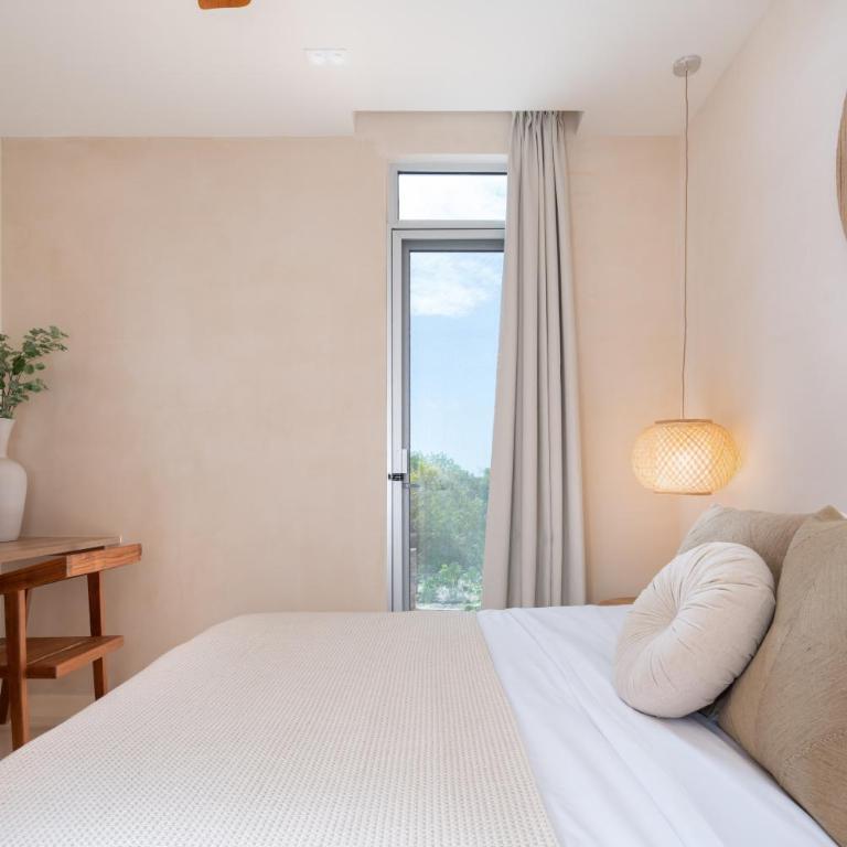 Kune - Three-Bedroom Apartment with Balcony - 64