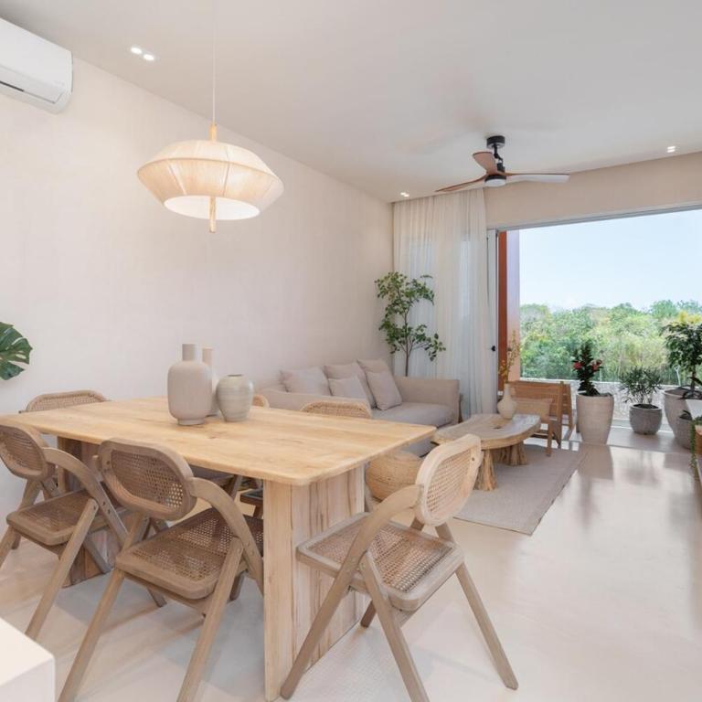 Kune - Three-Bedroom Apartment with Balcony - 71