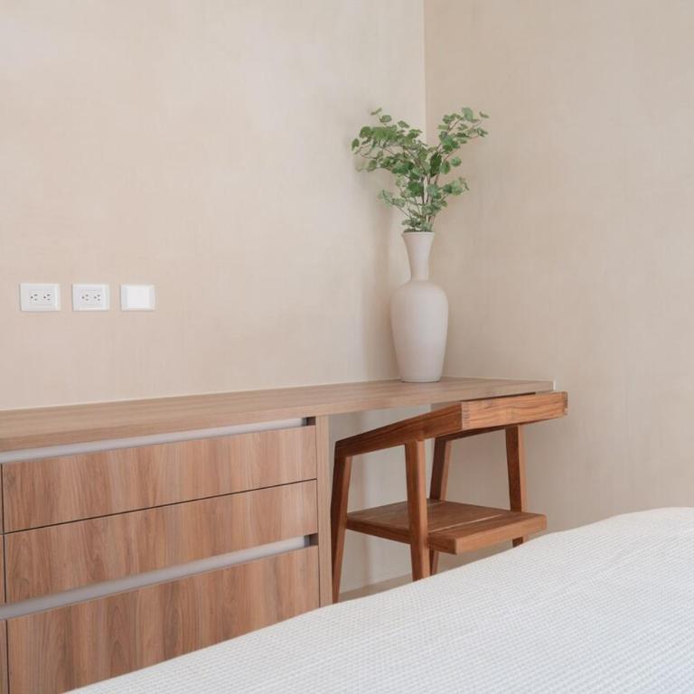 Kune - Three-Bedroom Apartment with Balcony - 82