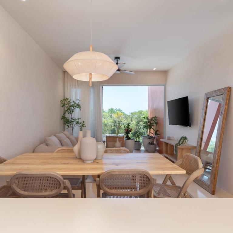 Kune - Three-Bedroom Apartment with Balcony - 83