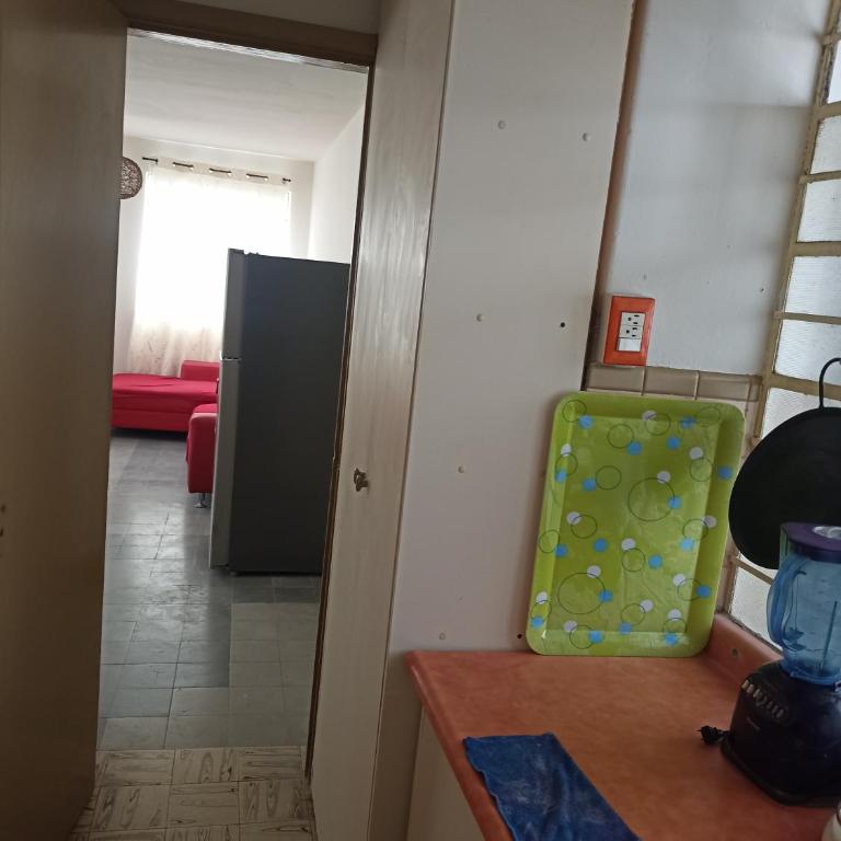 Amplio, cómodo y tranquilo a 10 min del aeropuerto, basilica y centro - One-Bedroom Apartment - 15