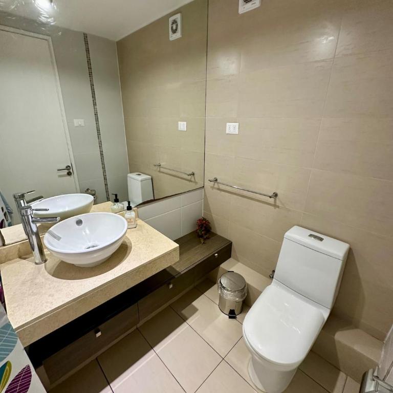 Departamento a un paso de todo - Two-Bedroom Apartment - 14