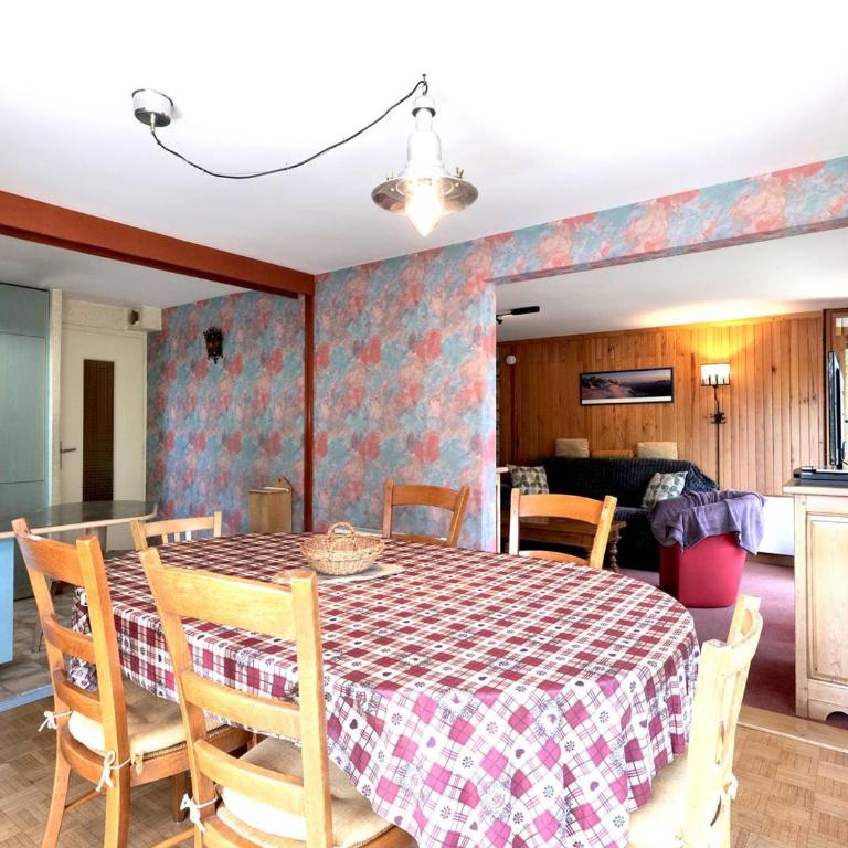 Appartement spacieux au cœur du Grand-Bornand pour 6 personnes - FR-1-458-237 - Apartment - 8
