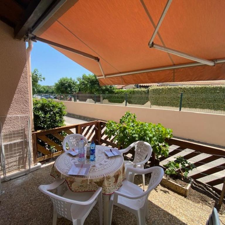 Port Leucate: Charmante Villa 4 Pers. Proche Lac, Terrasse, Parking, Animaux Acceptés - FR-1-798-49 - Villa - 14