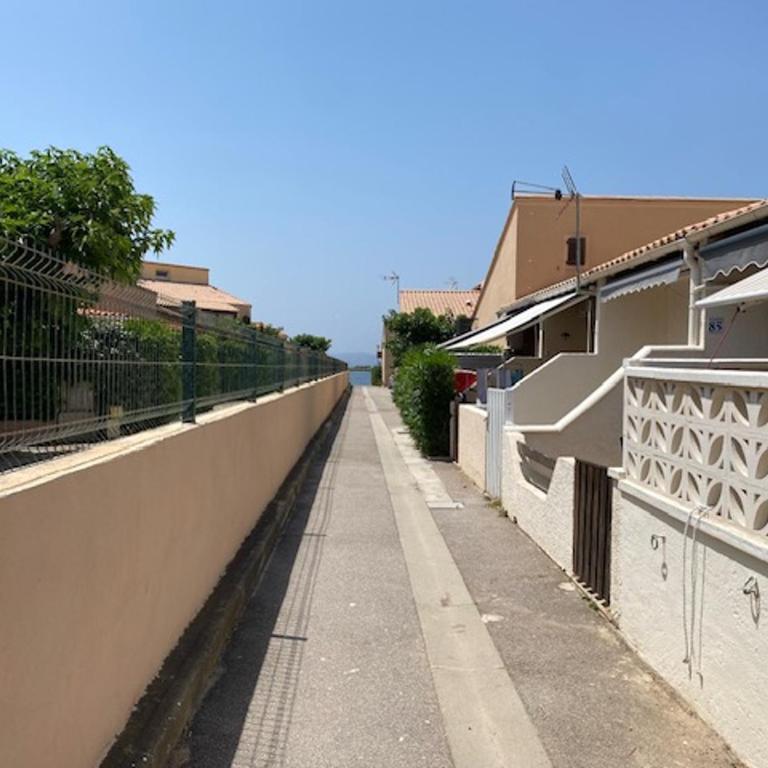 Port Leucate: Charmante Villa 4 Pers. Proche Lac, Terrasse, Parking, Animaux Acceptés - FR-1-798-49 - Villa - 15