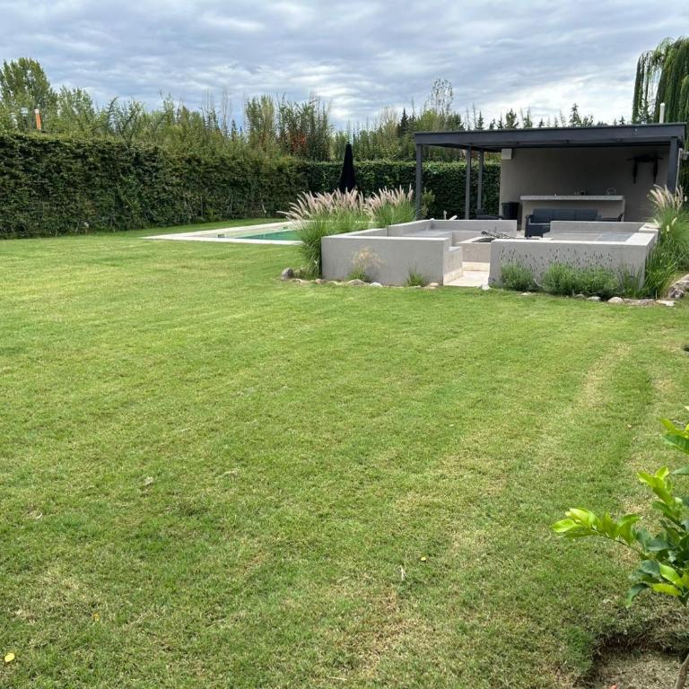 Meraki, casa de lujo, 5 min plaza Chacras de Coria - Vacation Home - 4