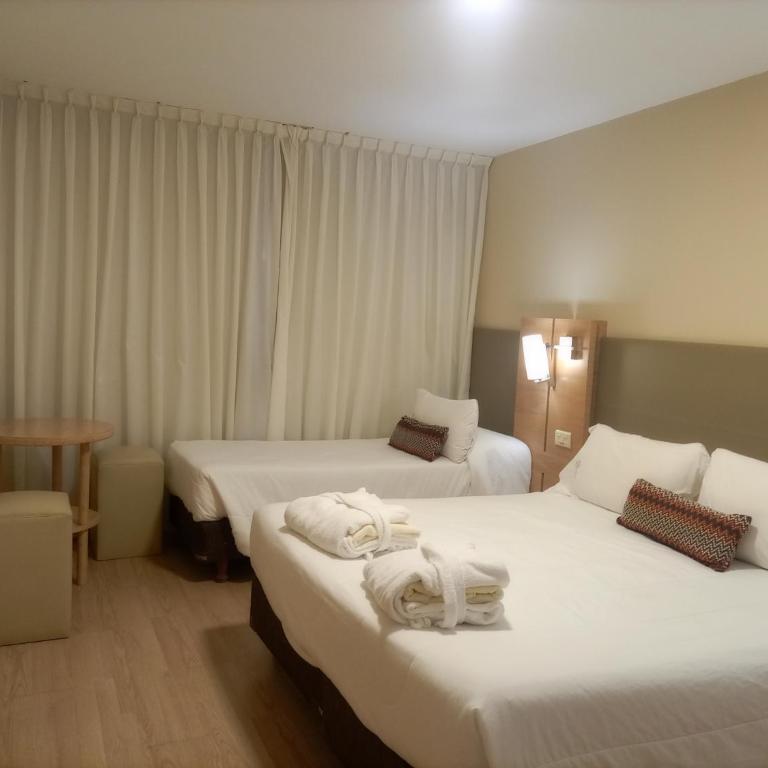 Intersur Colon Hotel - Habitación Triple - 2