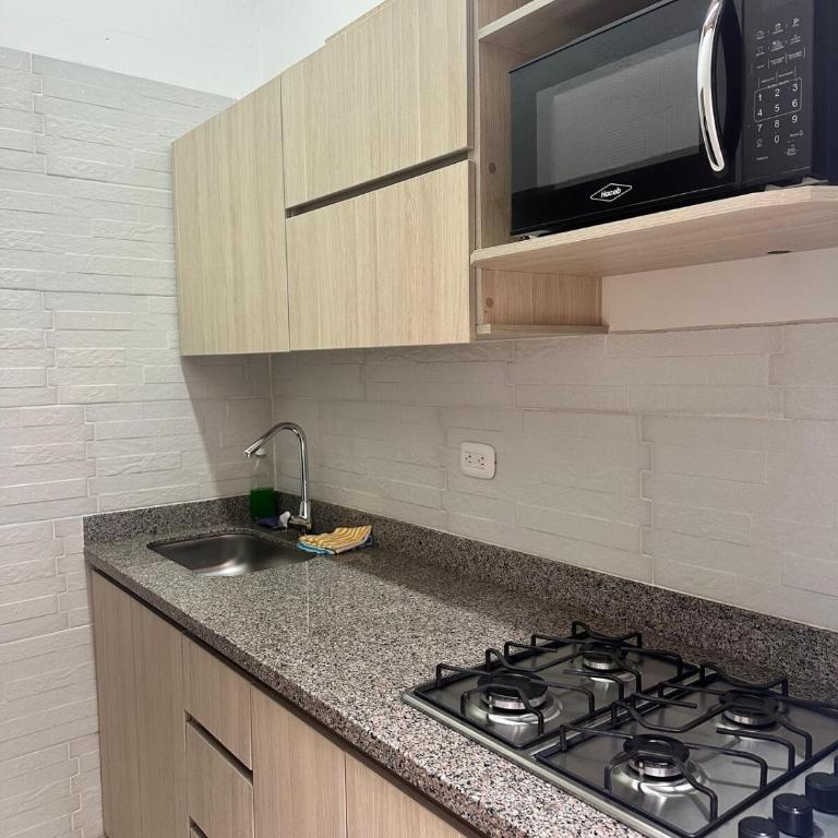 Apartaestudio San Diego Medellín - One-Bedroom Apartment - 5