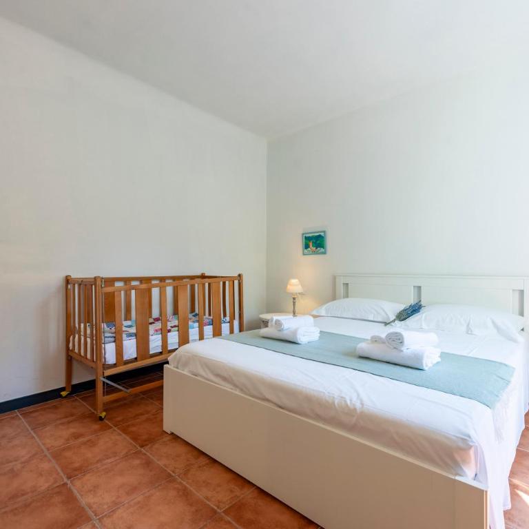Vernazza Apartments - Two Bedroom Apartment 1 - 10