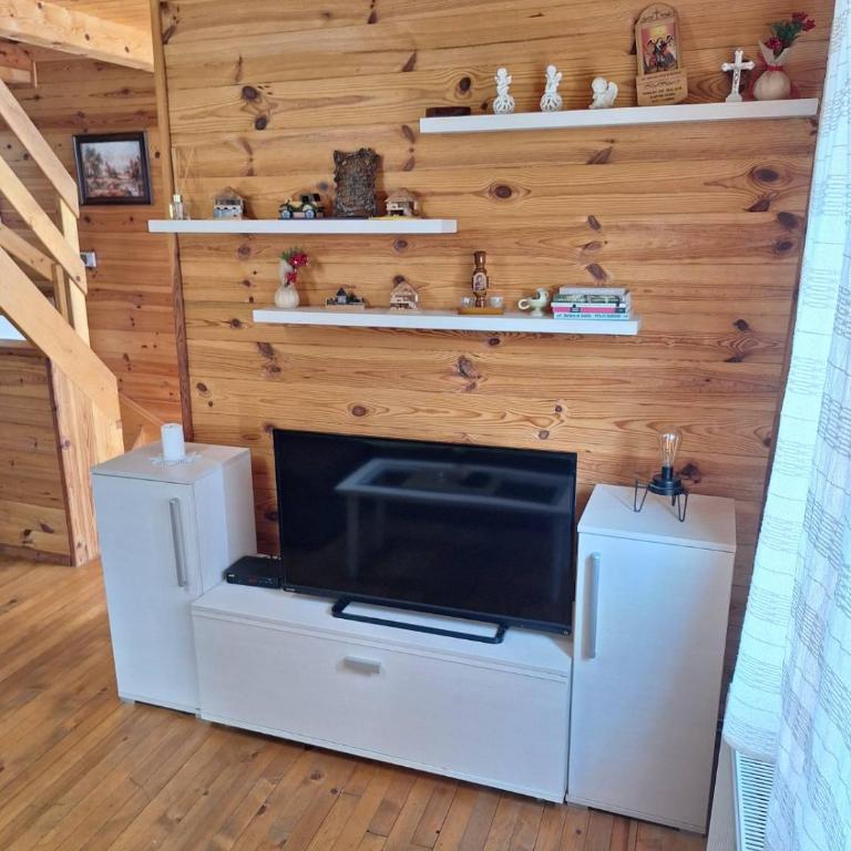 Apartmani brvnara gajevi - One-Bedroom Apartment - 3