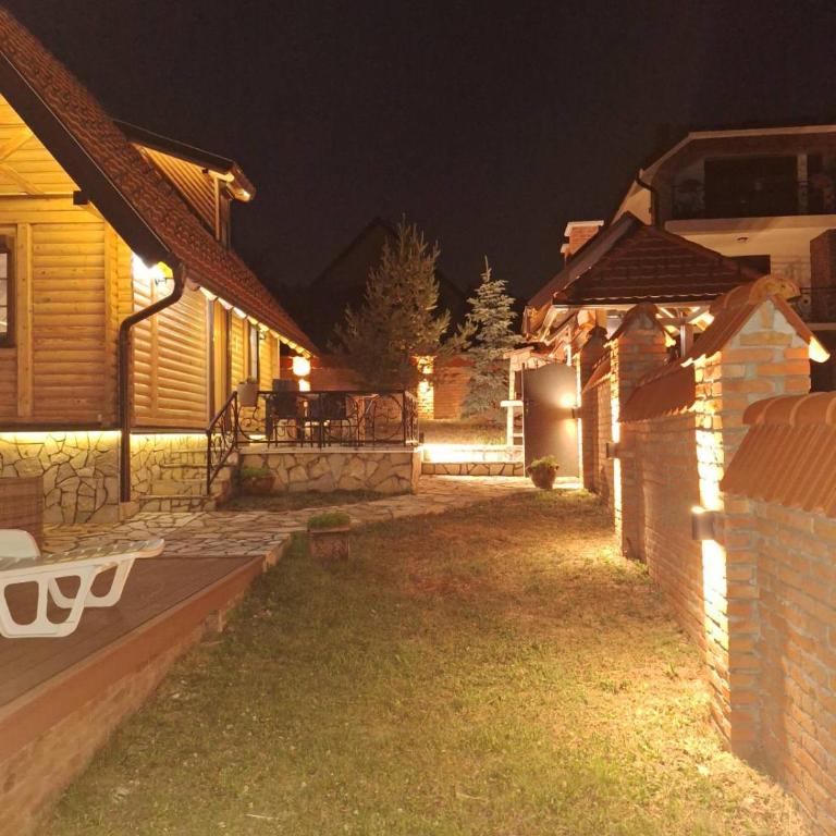 Apartmani brvnara gajevi - One-Bedroom Apartment - 24