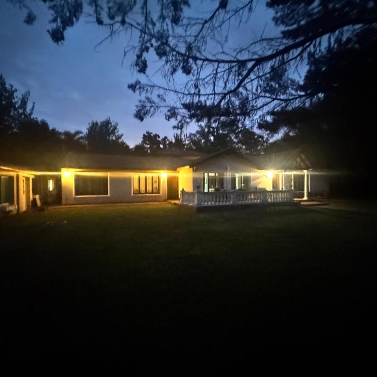 casa independiente dentro de un quinta - Apartamento de 2 dormitorios - 1