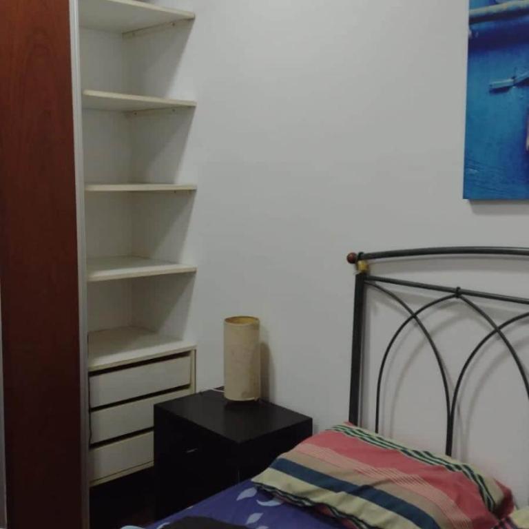 dpto enfrente de fundación hospitalaria - One-Bedroom Apartment - 4