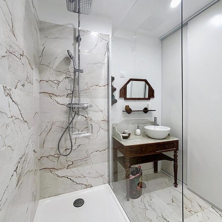 La Ciotat Shangri - 4 pers - 3 étoiles - Vieux Port quartier vivant - LC13 - Apartamento de 1 dormitorio - 9