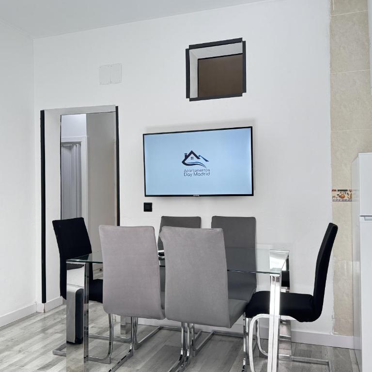Apartamentos Day Madrid GRAN VIA I - Apartamento de 2 dormitorios con balcón - 7