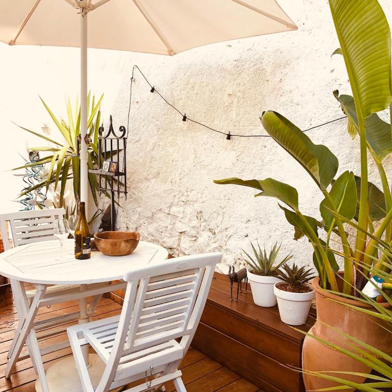 Studio with Jardin Tropical Terrasse - center city - Beach 150m - Apartamento de 1 dormitorio - 23