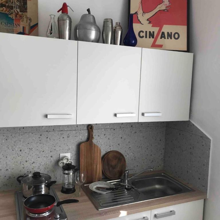 Studio with Jardin Tropical Terrasse - center city - Beach 150m - Apartamento de 1 dormitorio - 30