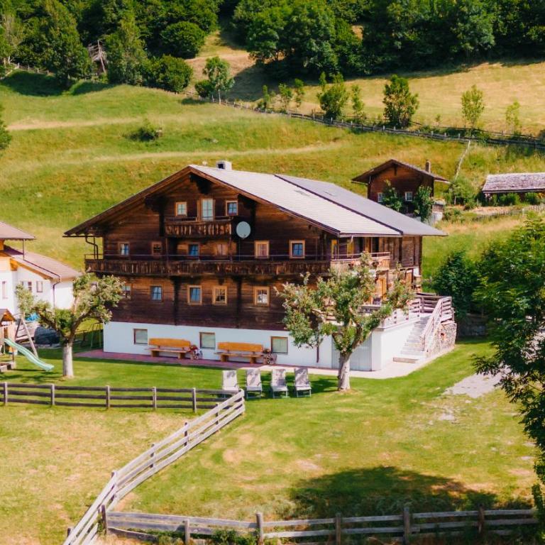 Ferienhaus Innerkienzerhof - Urlaub am Bauernhof - Ferienhaus - 1