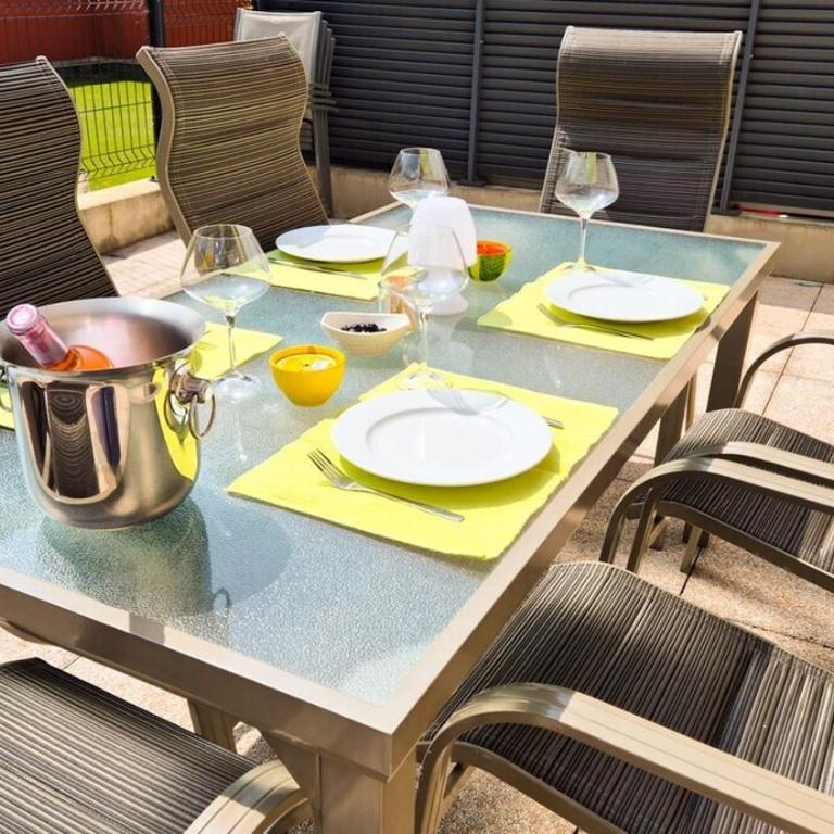T4 avec grande terrasse - BBQ - parking - Appartement 3 Chambres - 2