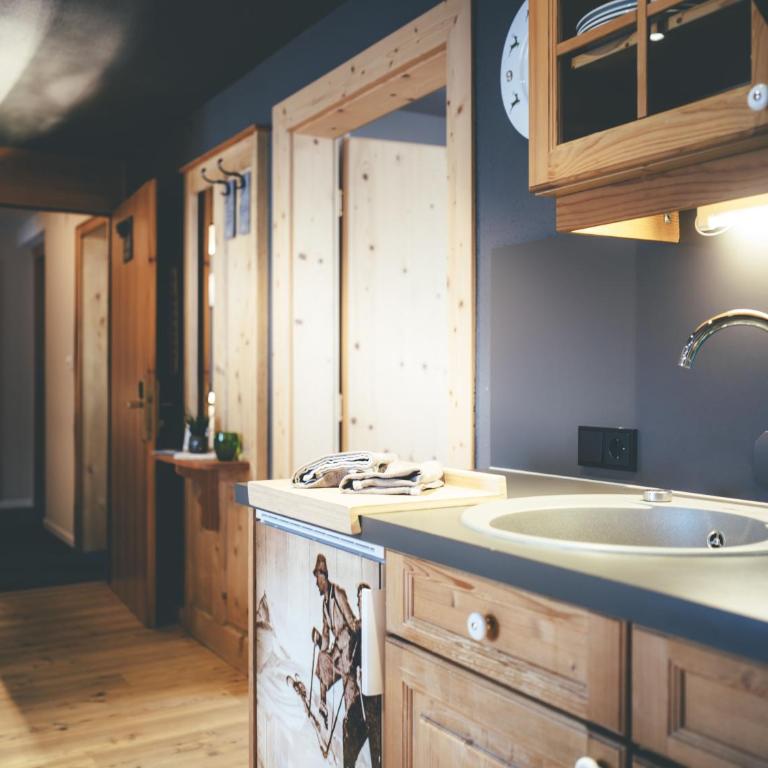 Quality Hosts Arlberg - Lärchenhof - Comfort Apartment mit 1 Schlafzimmer und Balkon - "Edelweiss" - 10