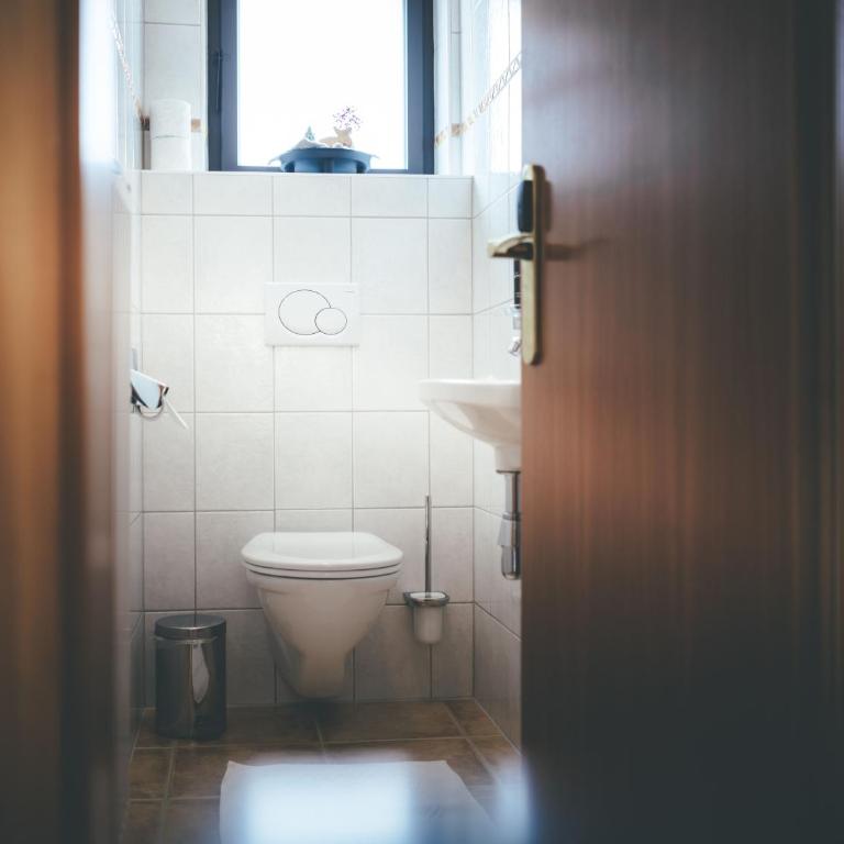 Quality Hosts Arlberg - Lärchenhof - Einzelzimmer mit Gemeinschaftsbad - 6