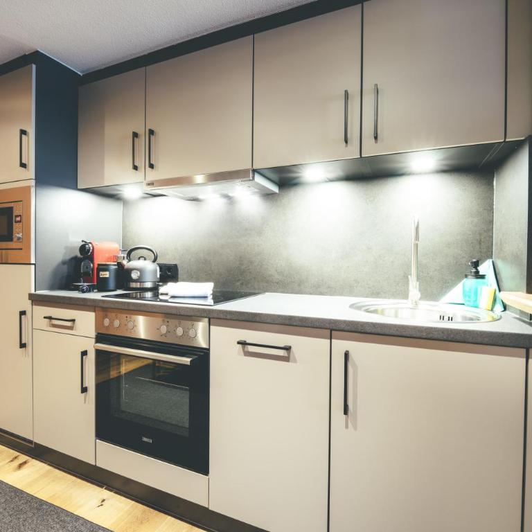 Quality Hosts Arlberg - Lärchenhof - Apartment mit 2 Schlafzimmern - C "Herzkirsch" - 8