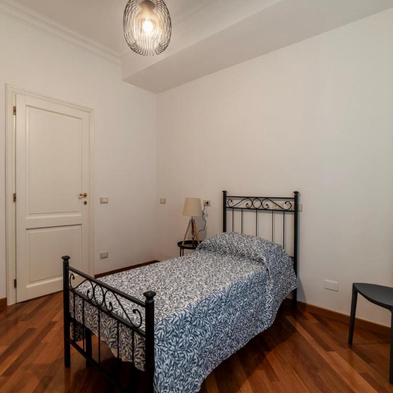 GuestHost - Bright Apartment in Metro San Giovanni - Appartamento con 4 Camere da Letto - 23