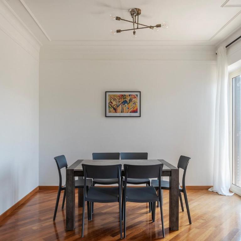 GuestHost - Bright Apartment in Metro San Giovanni - Appartamento con 4 Camere da Letto - 11