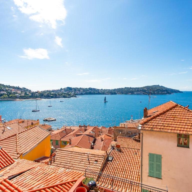 #50 Staywizus - Contesso Duplex - 1BDR, Sea View Terrace & AC - Appartement 1 Chambre - 45