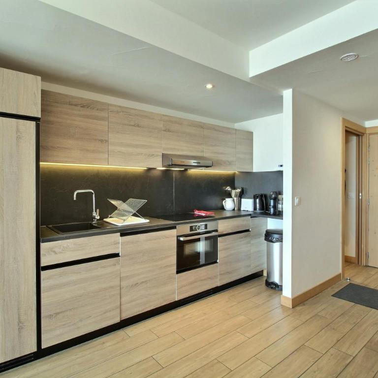 ARC 1600, Résidence Premium LE RIDGE, Appartement 10 personnes Duplex Vue Montagne - Ski aux pieds - Sauna, Hammam, Piscine intérieure chauffée, Salle de sport & fitness - Apartment mit Blick auf die Berge - 14