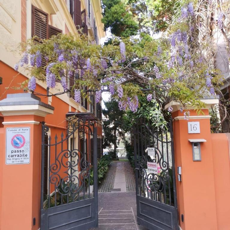 Perfect Hideout in Trastevere - One-Bedroom Apartment - Non-Smoking - 27