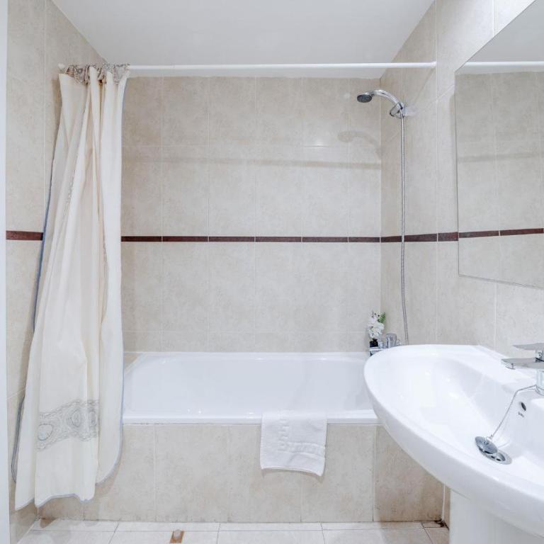 Apartamento Apolo XVII 22 - Grupo Turis - Apartamento de 2 dormitorios - 16