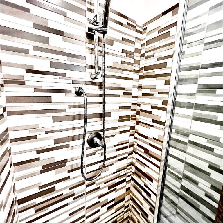 MInerva Pantheon Suites - One-Bedroom Apartment - 11