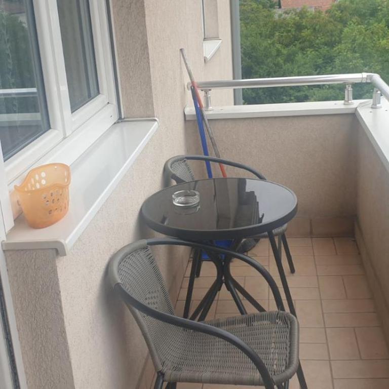 Stan centar - Two-Bedroom Apartment - 4