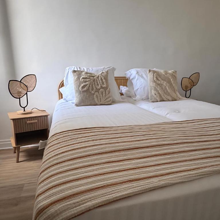 Hôtel de la Fontaine - Family Two-Bedroom Apartment - No elevator- 4th floor - 8
