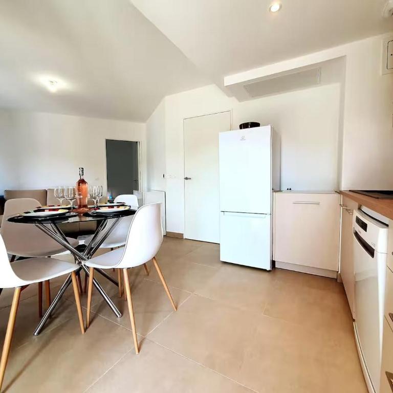 Le Marenda - Appartement au coeur d'Antibes - Appartamento con 2 Camere da Letto - 4