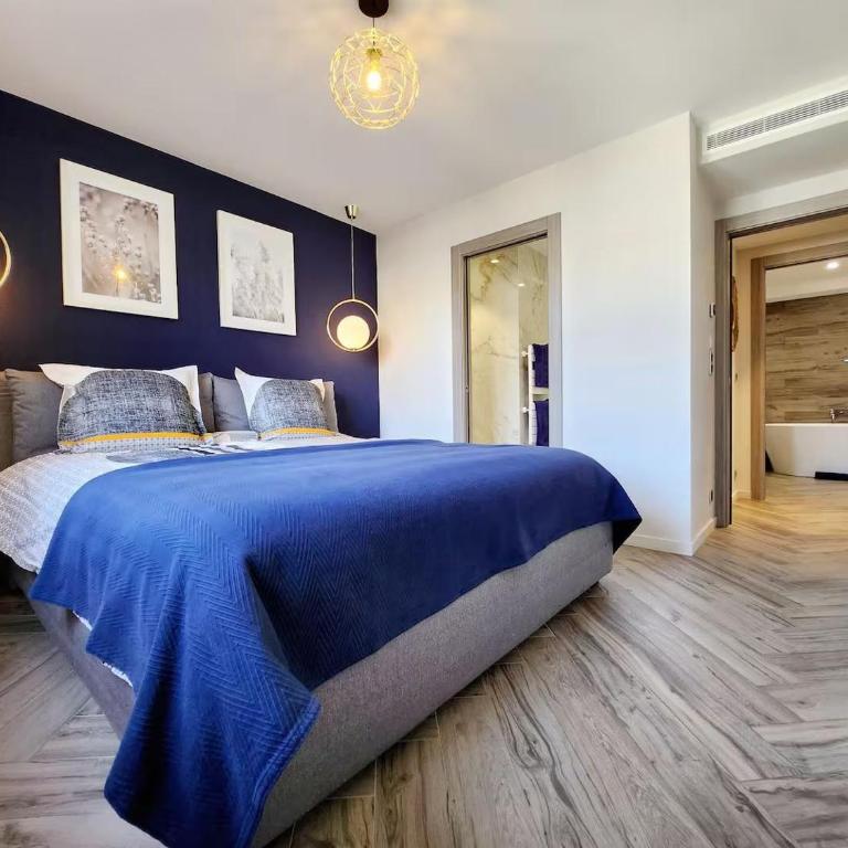 Le Guillabert - T4 en Plein Centre - Three-Bedroom Apartment - 2