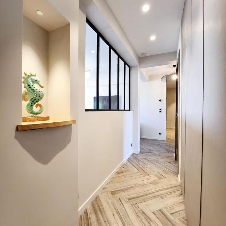 Le Guillabert - T4 en Plein Centre - Three-Bedroom Apartment - 21