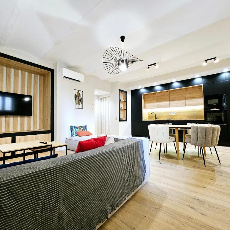 Le Rempart - T3 dans Vieil Antibes - Appartement 2 Chambres - 10