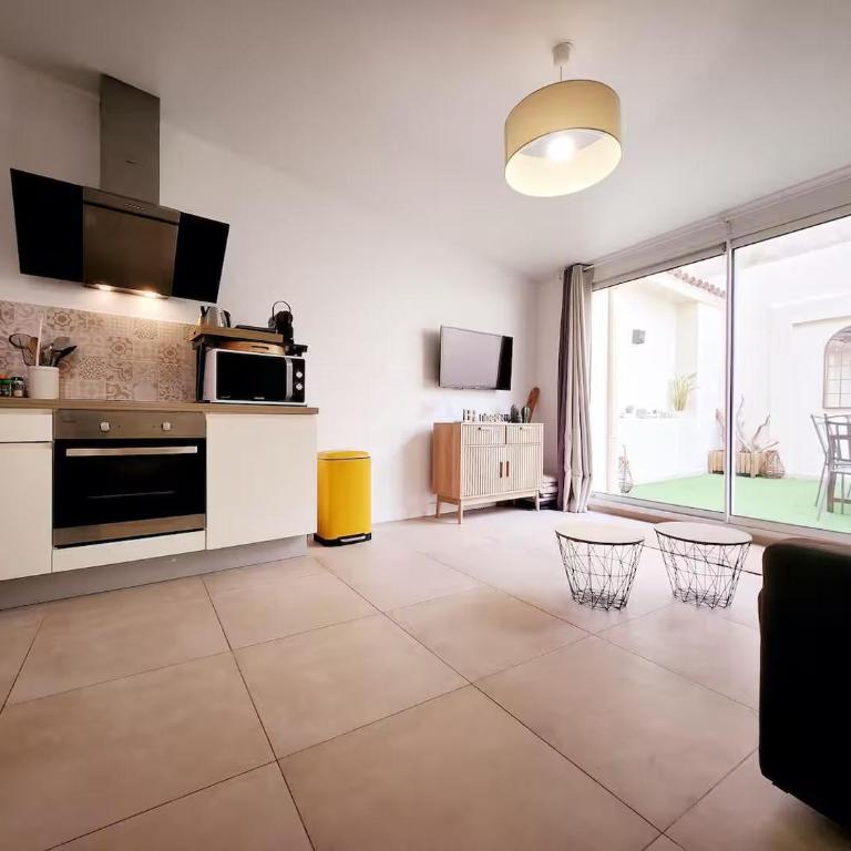 Le Thuret Fleuri - T3 avec Terrasse - Apartment mit 2 Schlafzimmern - 9