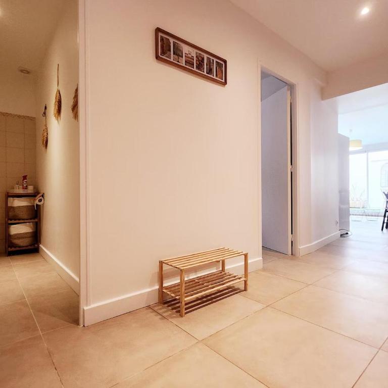 Le Thuret Fleuri - T3 avec Terrasse - Apartment mit 2 Schlafzimmern - 18