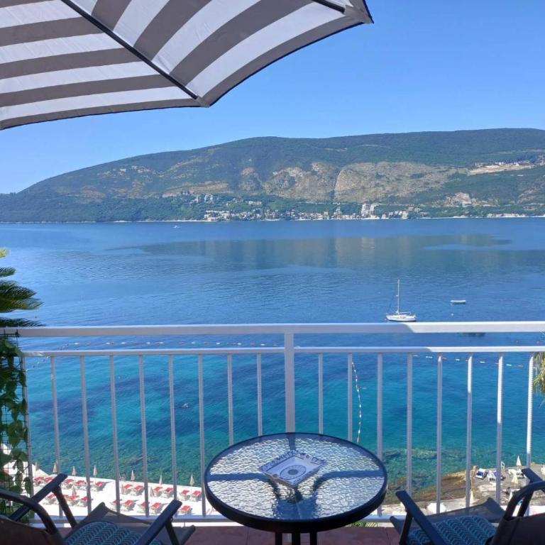 Bay View Apartment - Studio with Sea View - 1