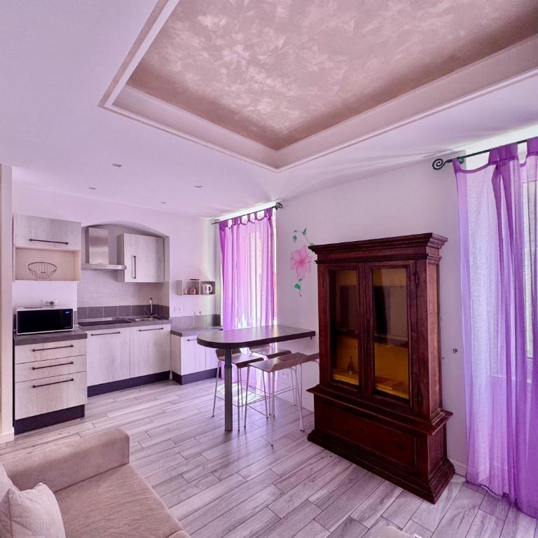 1Dest - Hibiscus Home Arco - Appartamento con 1 Camera da Letto - 2